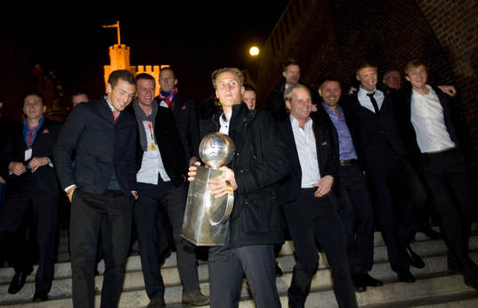SM-guld, Svenska Mästare 2011, pokal,  jubel, glädje. Per