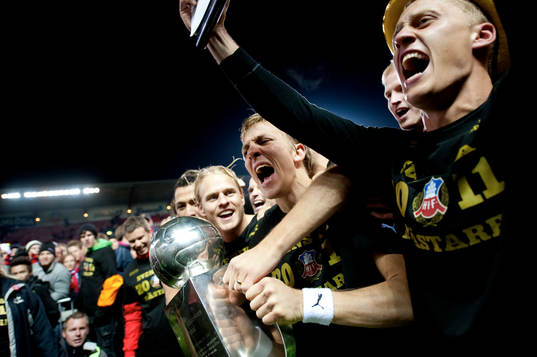 Erik Edman, Pär Hansson, målvakt. SM-guld, Svenska