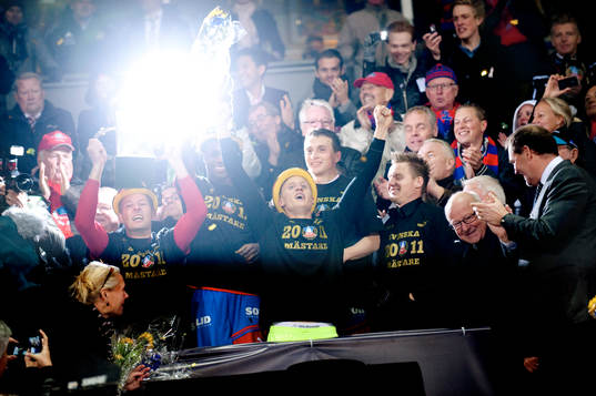 SM-guld, Svenska Mästare 2011, pokal,  jubel, glädje