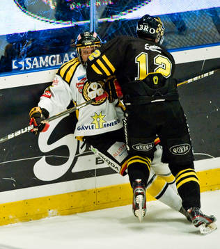 Jakob Silfverberg, Brynäs får en tryckare av Patrik