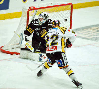 Jörgen Sundqvist, Brynäs gör 0-2 på Viktor Fast,