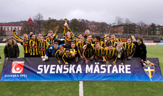 Häcken Svenska Mästare, jubel, glädje, lagbild
