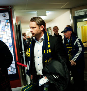 Christoffer Skoog, tränare, Ängelholm, lämnar arenan