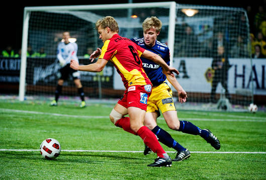 Johan Arneng, Syrianska, utmanar David Bennhage, Ängelholm