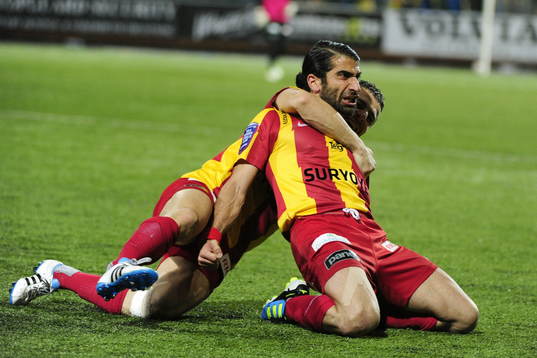Abgar Barsom, Syrianska, gör 1-0. Jubel