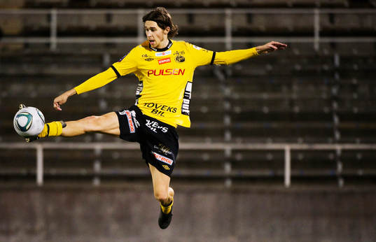 Daniel Nordmark, Elfsborg, tar ner bollen