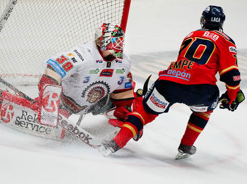 Frederik Andersen, målvakt, Frölunda, räddar en straff