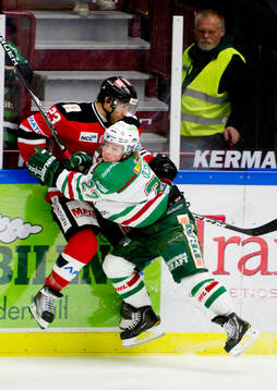 J.D Forrest, Malmö, Simon Olsson, Rögle, tackling