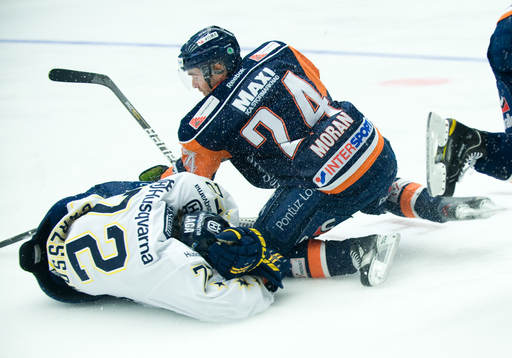 Brand Moran, Växjö, kör över Patrik Carlsson, HV71