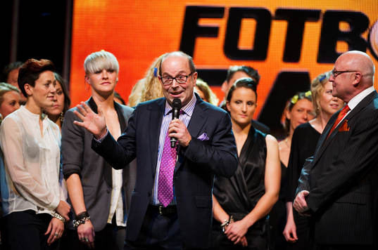 Jan Scherman, vd TV4, stal showen genom att prata om