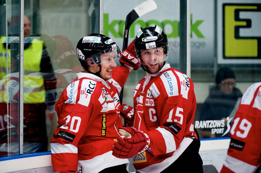 Marcus Weinstock, Henrik Löwdahl, Örebro, jubel, 1-0