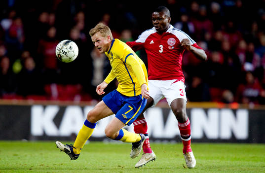 Sebastian Larsson, Sverige, Jores Okore, Danmark