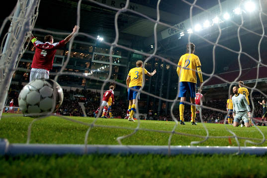 Daniel Agger, Danmark, jubel, Johan Wiland, målvakt,