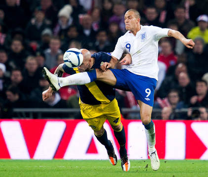 Daniel Majstorovic, Sverige, Bobby Zamora, England