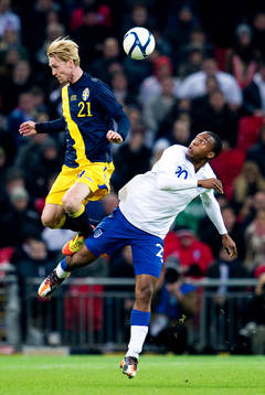 Christian Willhelmsson, Sverige, Daniel Sturridge, England