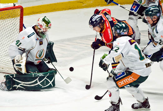 Cristopher Nihlstorp, målvakt, Färjestad och John Norman,