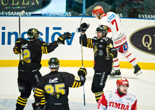 Nichlas Torp, Timrå och Josh Macnevin, AIK, jubel