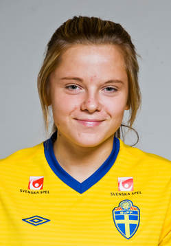Jenny Hallström, Sverige