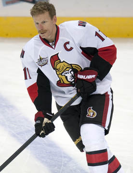Bläddra bland fler bilder av Ishockey, NHL, Daniel Alfredsson återvänder till Ottawa (ARKIV)