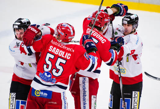 Andreas Frisk och Jens Skåhlberg, Örebro, bråkar med