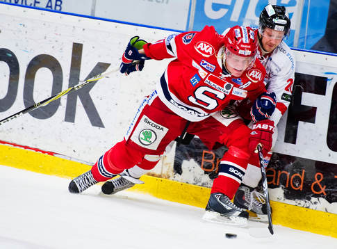 Mathias Månsson, Södertälje, kämpar mot Marcus