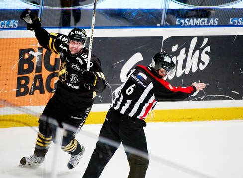 Kent McDonell, AIK, jubel