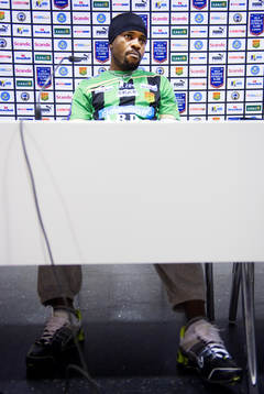 Peter Ijeh, Gais