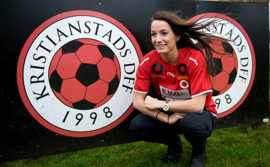 Kosovare Asllani, nyförvärv