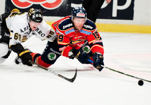 Victor Ahlström, AIK, och Jimmie Ölvestad, Djurgården,