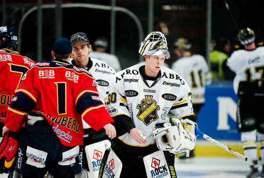 En besviken Viktor Fasth, målvakt, AIK