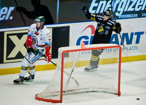 Henrik Tömmernes, Frölunda och Robert Rosén, AIK