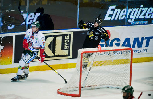 Henrik Tömmernes, Frölunda och Robert Rosén, AIK