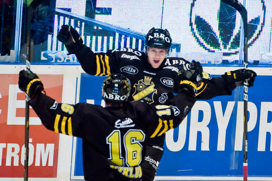 Oscar Ahlström, AIK, jubel