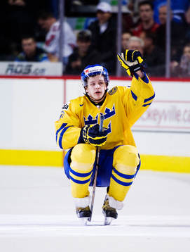 Max Friberg, Sverige, gör en målgest