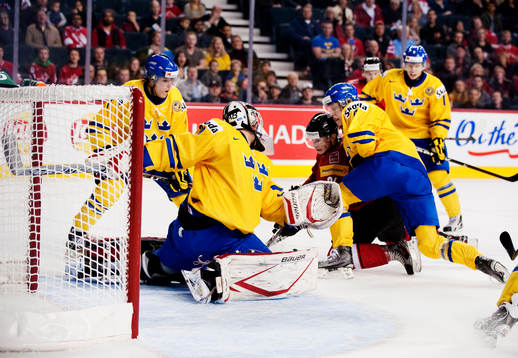 Joel Vermin, Schweiz, oroar framför Johan Gustafsson,