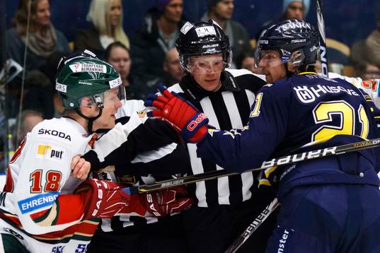 Fredrik Sjöström, Frölunda och Morten Ask, HV71, bråk