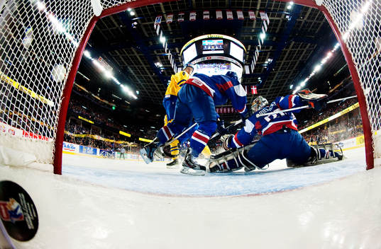 John Klingberg, Sverige, Dominik Riecicky, målvakt,
