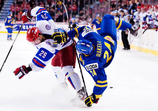 Nikita Nesterov, Ryssland och Rickard Rakell, Sverige,