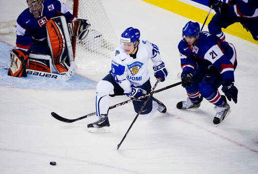 Teemu Pulkkinen, Finland