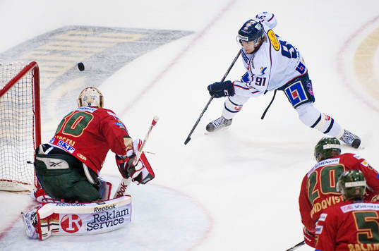Andreas Jämtin, Linköping provar ett skott på Frederik