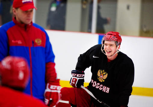 Yevgeni Kuznetsov, Ryssland, skrattar