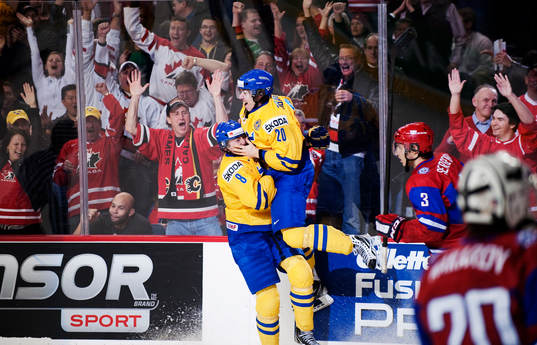 Petter Granberg och Mika Zibanejad, Sverige, jubel