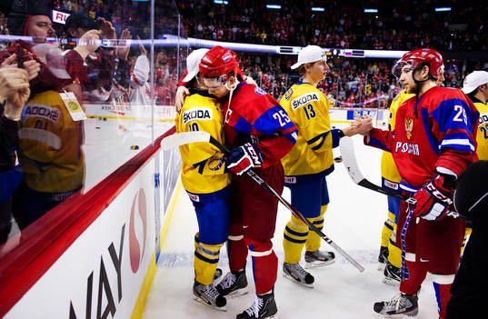 Johan Larsson, Sverige, och Yevgeni Kuznetsov, Ryssland,