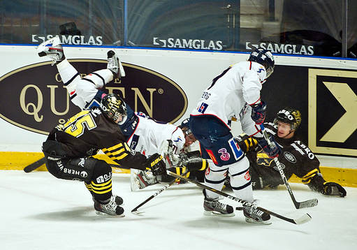 Bläddra bland fler bilder av Ishockey, Elitserien, AIK - Linköping