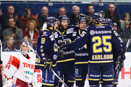 Bläddra bland fler bilder av Ishockey, Elitserien, HV71 - Timrå 