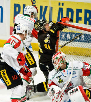 Jonas Ahnelöv, Modo och Oscar Steen, AIK