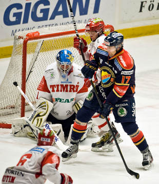 Gustaf Lindvall, målvakt, Timrå och Mathias Tjärnqvist,