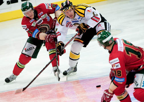 Jesper Ollas, Brynäs. Magnus Kahnberg, Frölunda