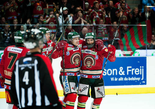 Joel Lundqvist, Frölunda, gör 4-1 i öppen kasse, jubel