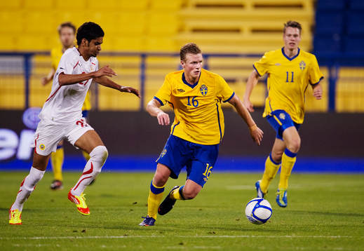 Oscar Hiljemark, Sverige, dribblar